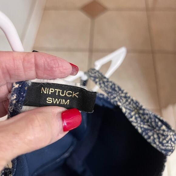 Niptuck blue white gold one piece bathing suit size 6 - Picture 5 of 6